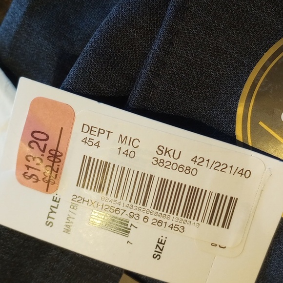 Hollywood (Dillard's) Shorts. NWT - Picture 4 of 7